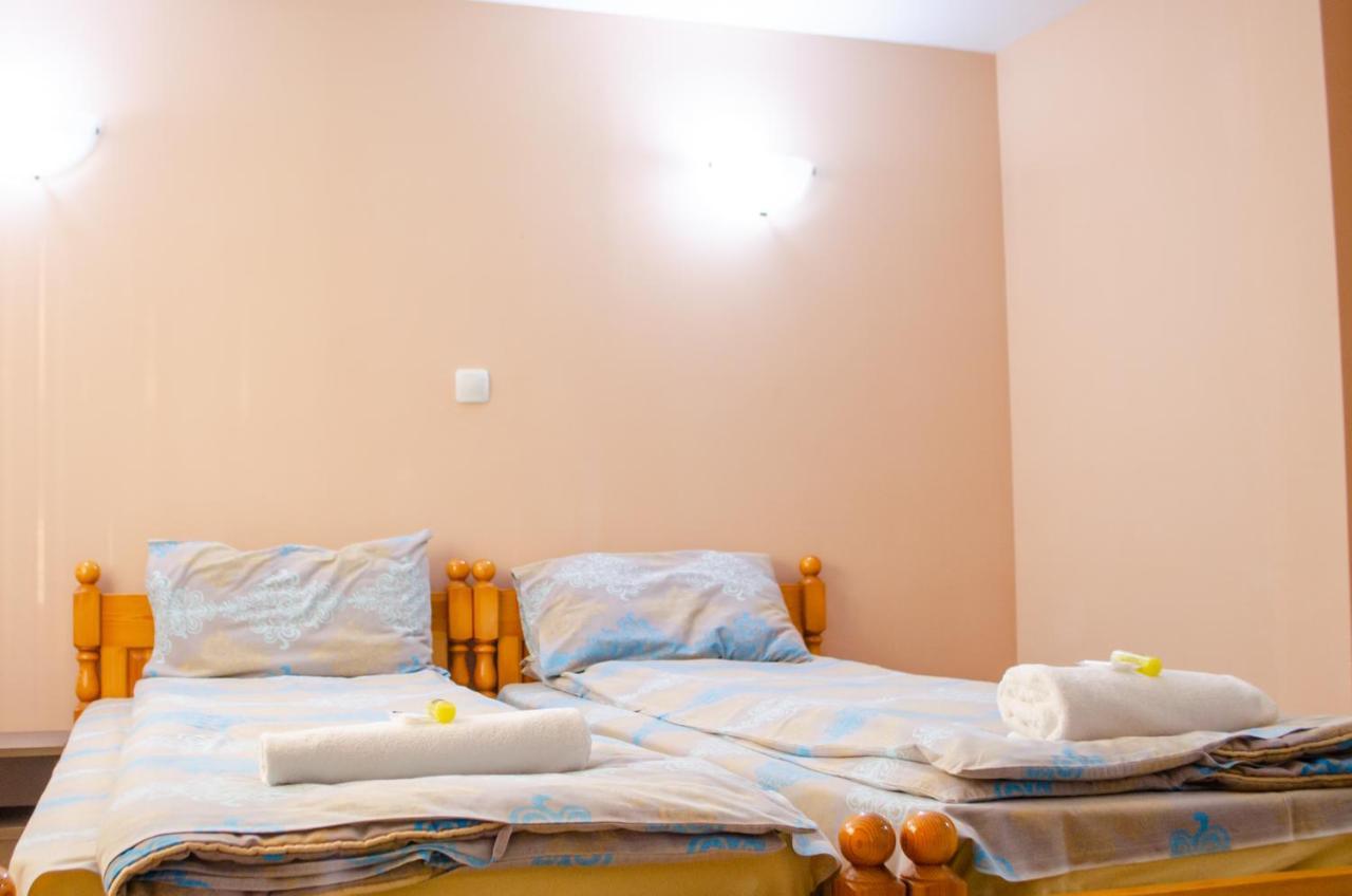Guest House Vasilena ساباريفا بانيا المظهر الخارجي الصورة