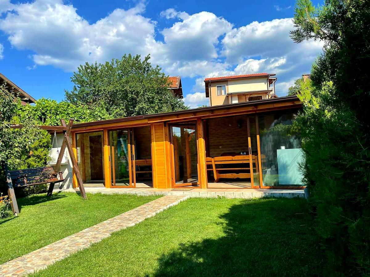 Guest House Vasilena ساباريفا بانيا المظهر الخارجي الصورة
