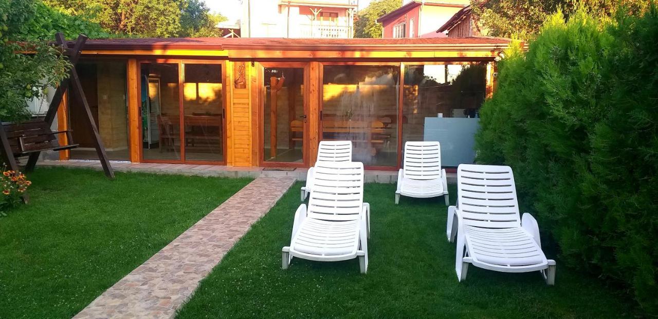 Guest House Vasilena ساباريفا بانيا المظهر الخارجي الصورة