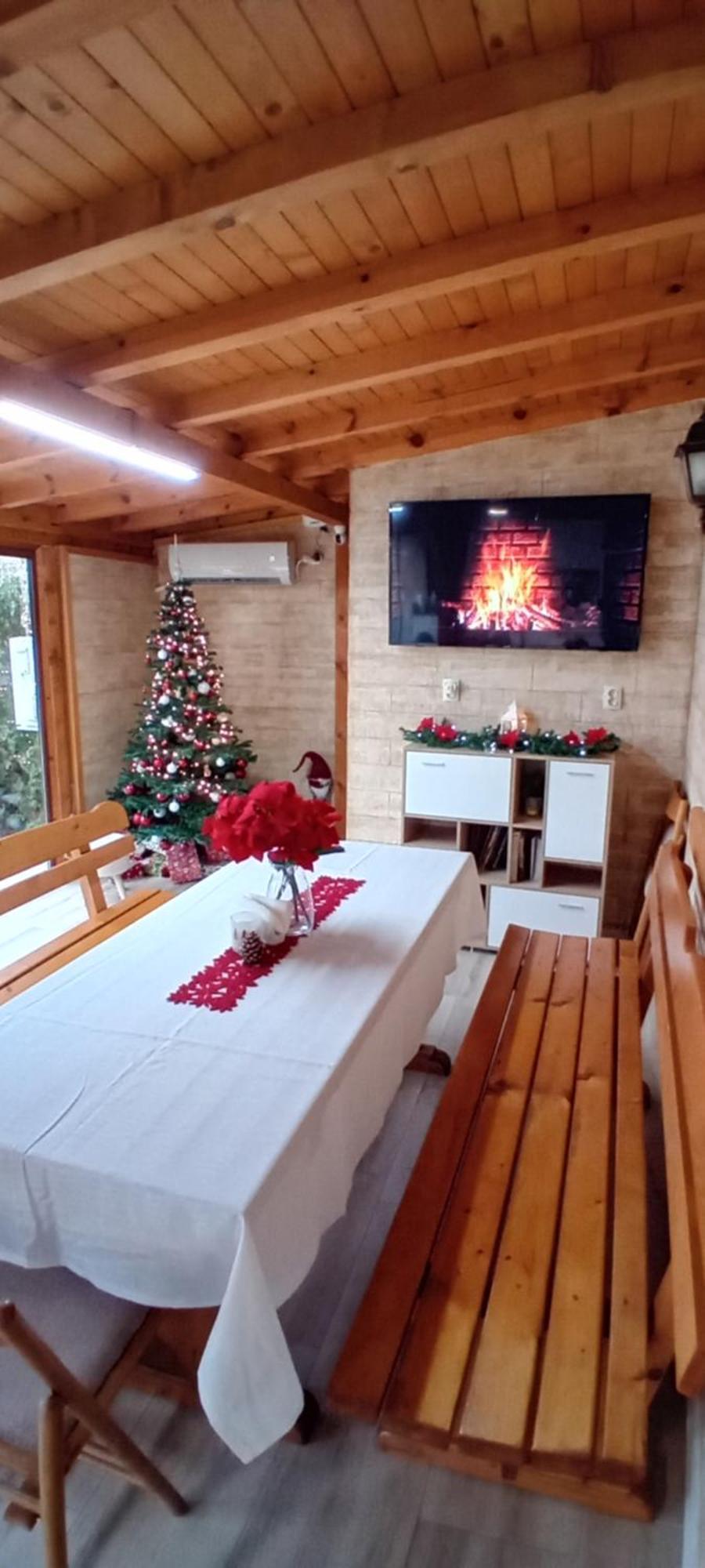 Guest House Vasilena ساباريفا بانيا المظهر الخارجي الصورة