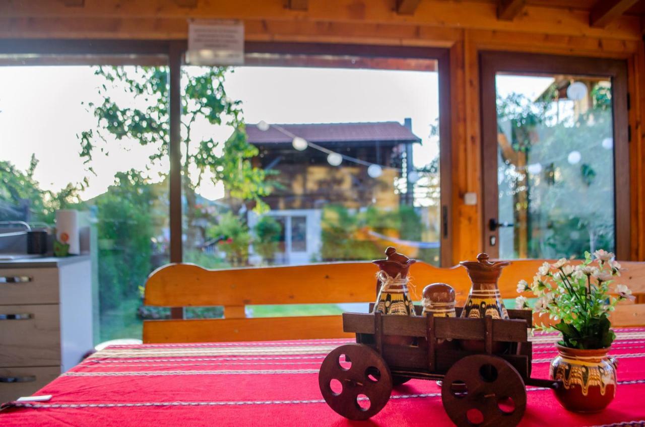 Guest House Vasilena ساباريفا بانيا المظهر الخارجي الصورة