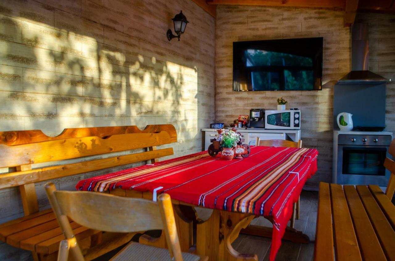Guest House Vasilena ساباريفا بانيا المظهر الخارجي الصورة